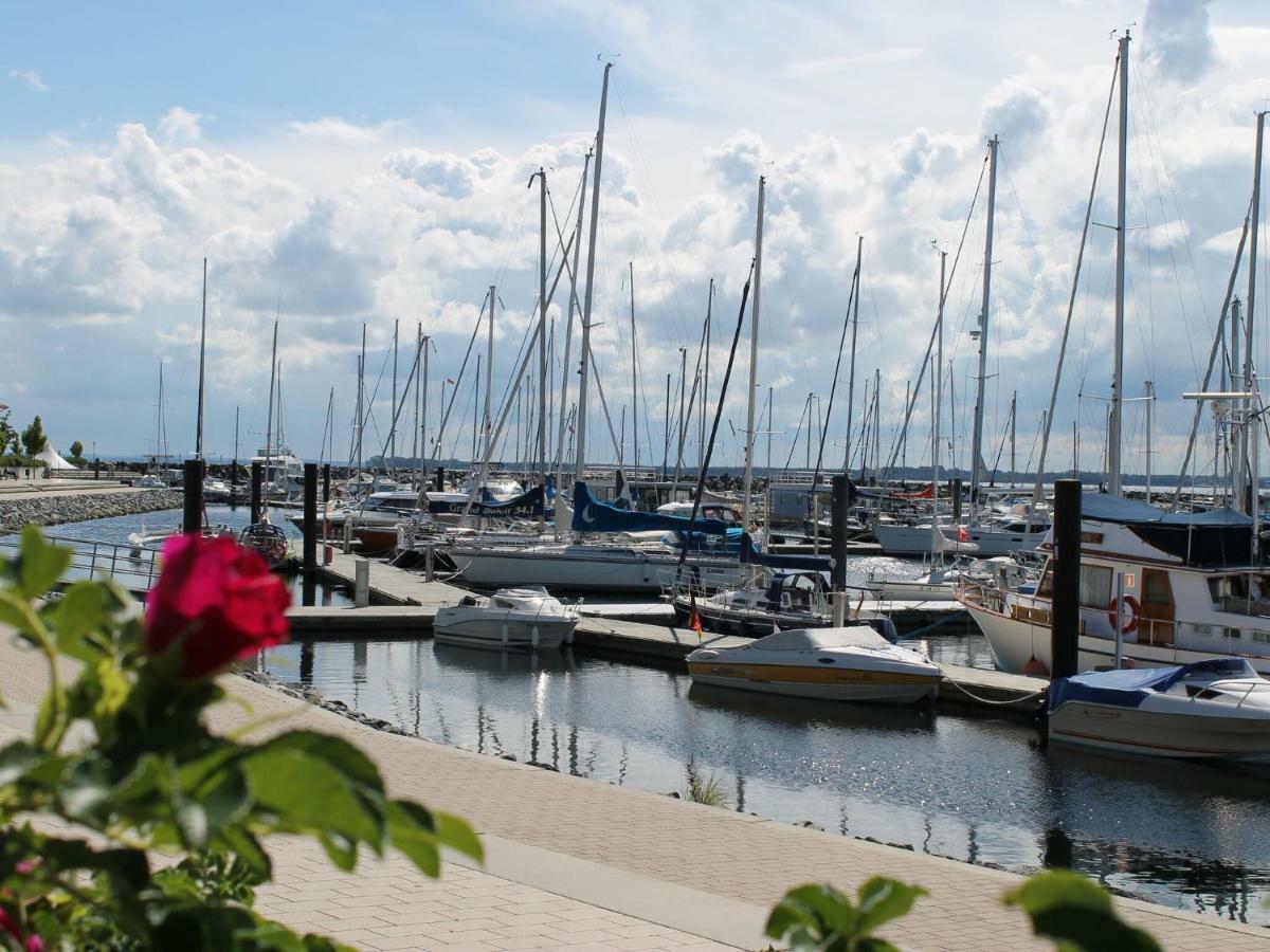 Apartment In The Seaside Resort Of Boltenhagen Exterior photo